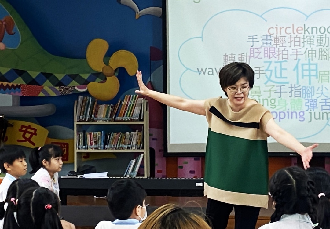 雙語音樂透過生動的引導，也能讓讓學習變得更富趣味與感染力